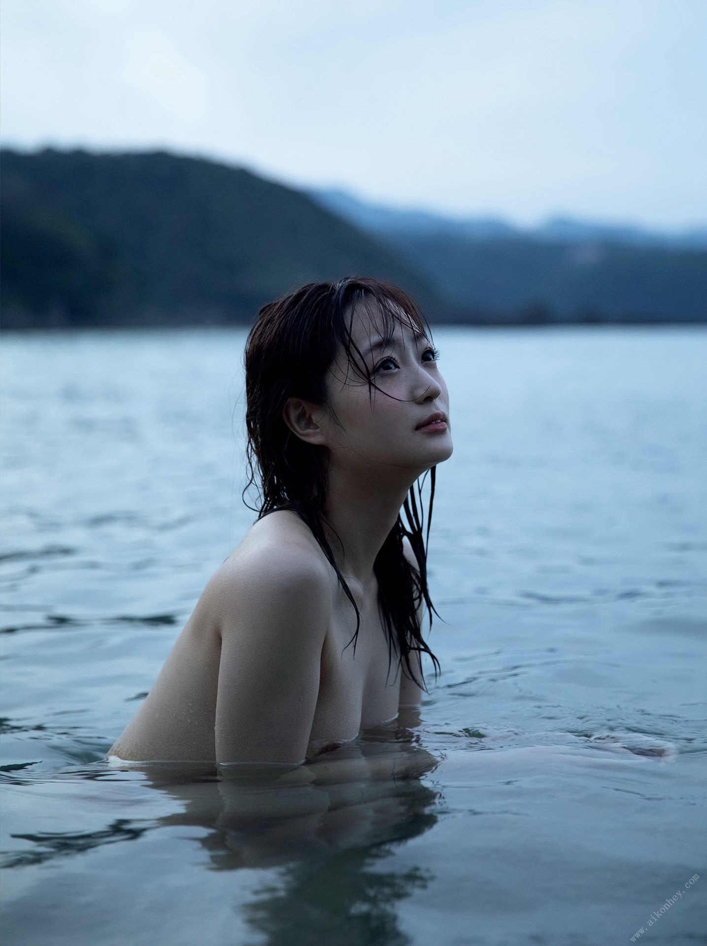 Hitomi Wada 和田瞳, FRIDAYデジタル写真集 『Seiren』 Vol.03