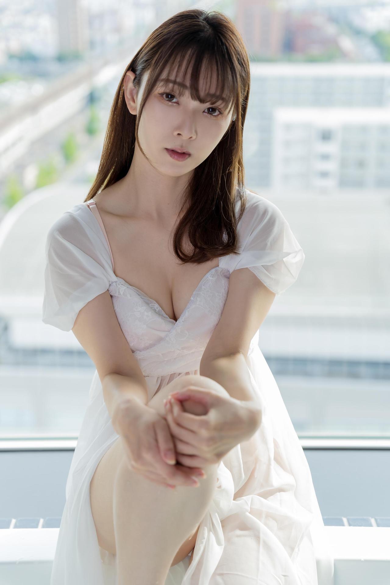 Mitsuki Goronzoku ゴロン族美月 フェチグラビア写真集 「translucent」 Set 01 Share Erotic Asian Girl Picture